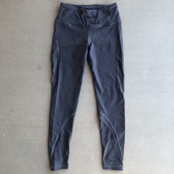 Victoria Secret Sport Knockout Leggings - Picture 1 of 8